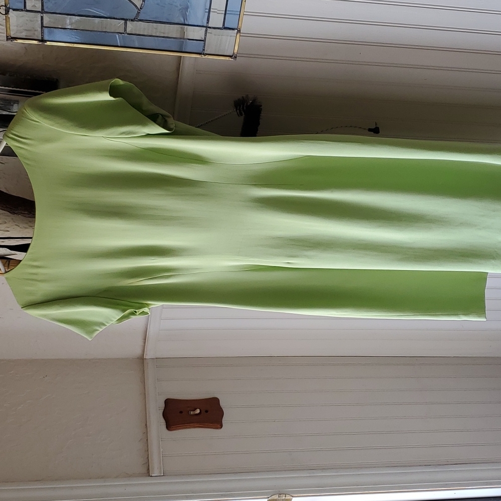 Silk eye catching tailored dress, great muted green color sz10, any season!
